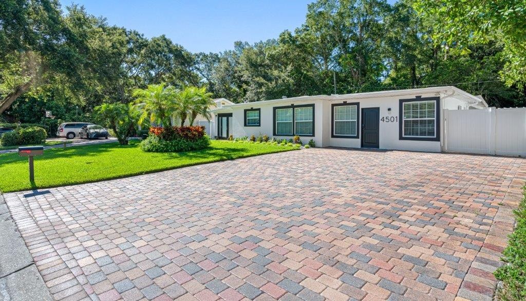 Private-Entrance Loft - walk to Raymond James - photo 7